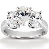 Oval Side Stones Diamond